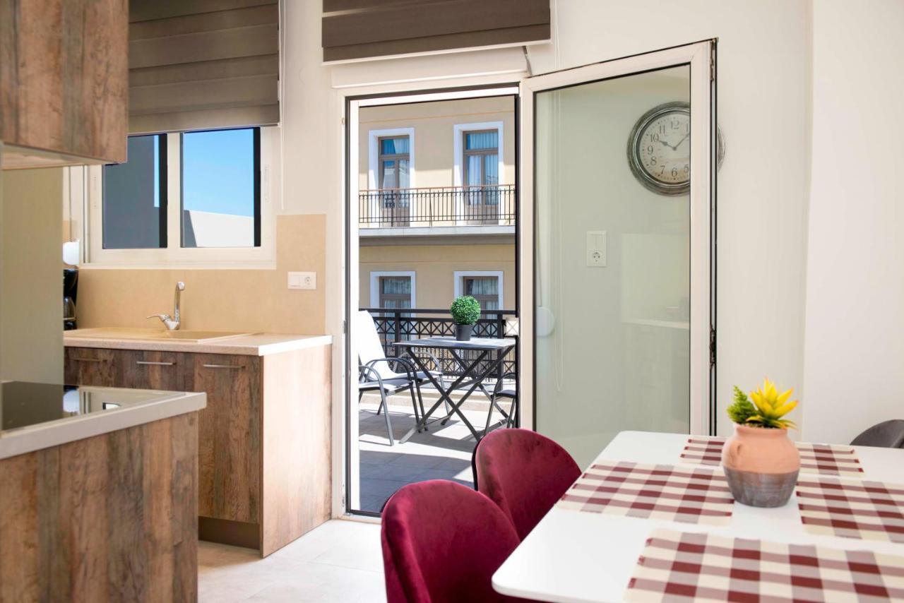Comfy Central 1 Bedroom Apt With Terrace And View Heraklion Exterior foto